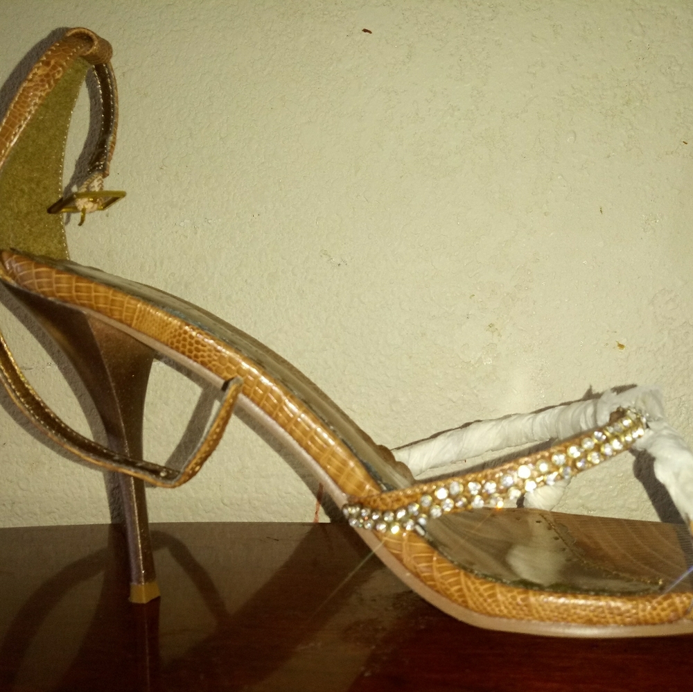 Michael Antonio Heels